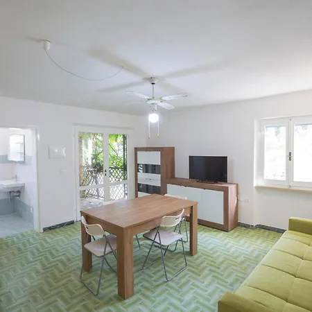 Vakantiehuis Libeccio - Helloelba