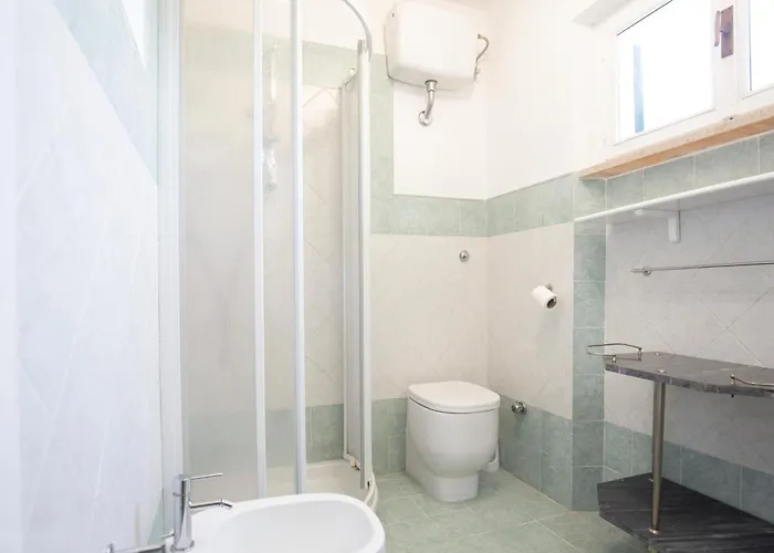 Libeccio - Helloelba 费拉约港